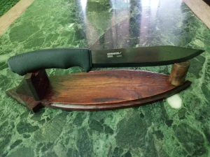 Stalak, postolje za noževe