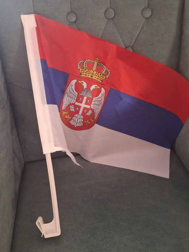 Zastava Srbije - Srpska zastava sa grbom za svadbe proslave