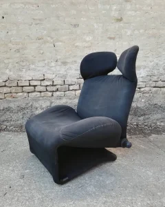 Cassina Wink (dva komada u ponudi)