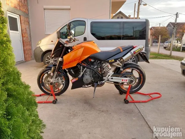 Kupujem KTM 690 - 990 Super Duke - SM - SMT - Adv