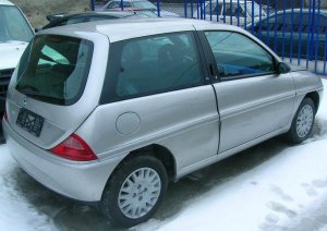 lancia ypsilon vrata,hauba,krila,branici
