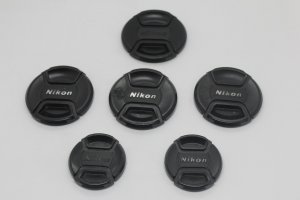 Originalni Nikon poklopci 52, 67,72 (besplatna postarina)
