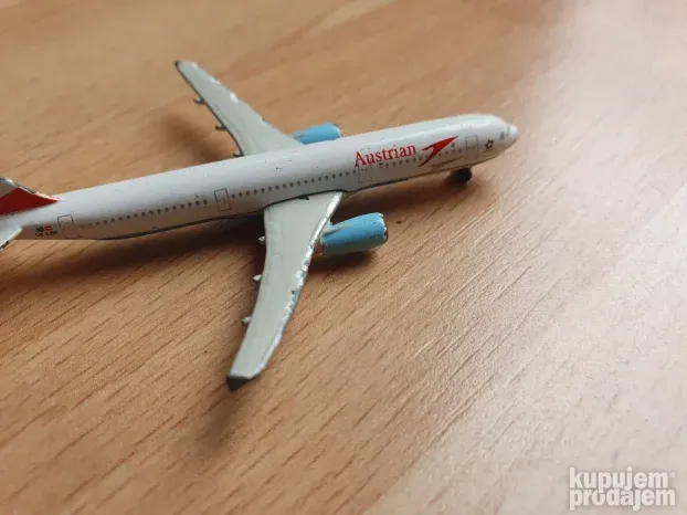 Schabak - Austrian avion - metalni