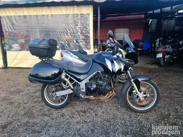 Triumh Tiger 955 i