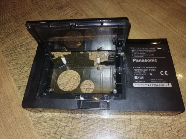 adapter za video kasetice