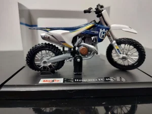 Maisto Husqvarna FC 450 R 1:18 Die-Cast Motocross MX Toy Mod