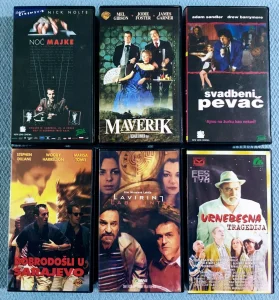 Maverik/Noć Majke/Lavirint/Urnebesna Tragedija-VHS