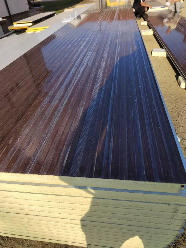 Termoizolacioni sendvic paneli