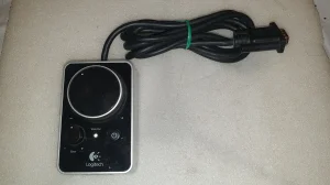 Logitech Z4 - komanda