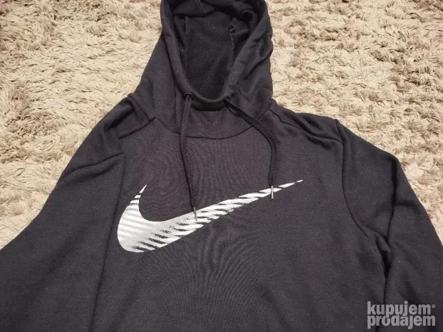 Nike duks S