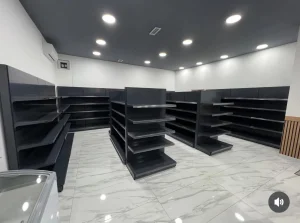 Police, gondole, blagajnicki pultovi, police za voce