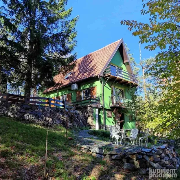 Ski staza Centar, Valjevo, Divčibare, petosobna +, 219 m²