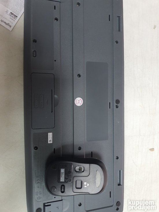 Bežična Tastatura i Miš MK330 (Crna) Nemacka- Logitech