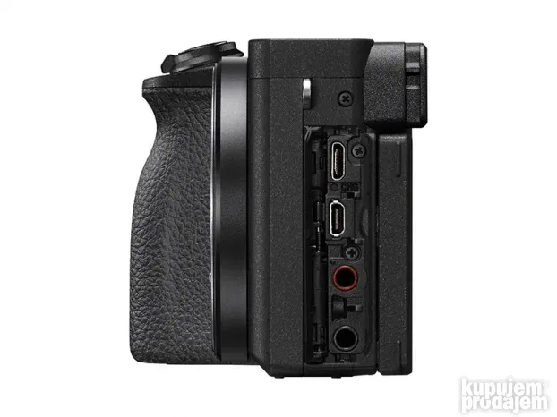 Sony Alpha 6600MB frame + 18-135mm lens
