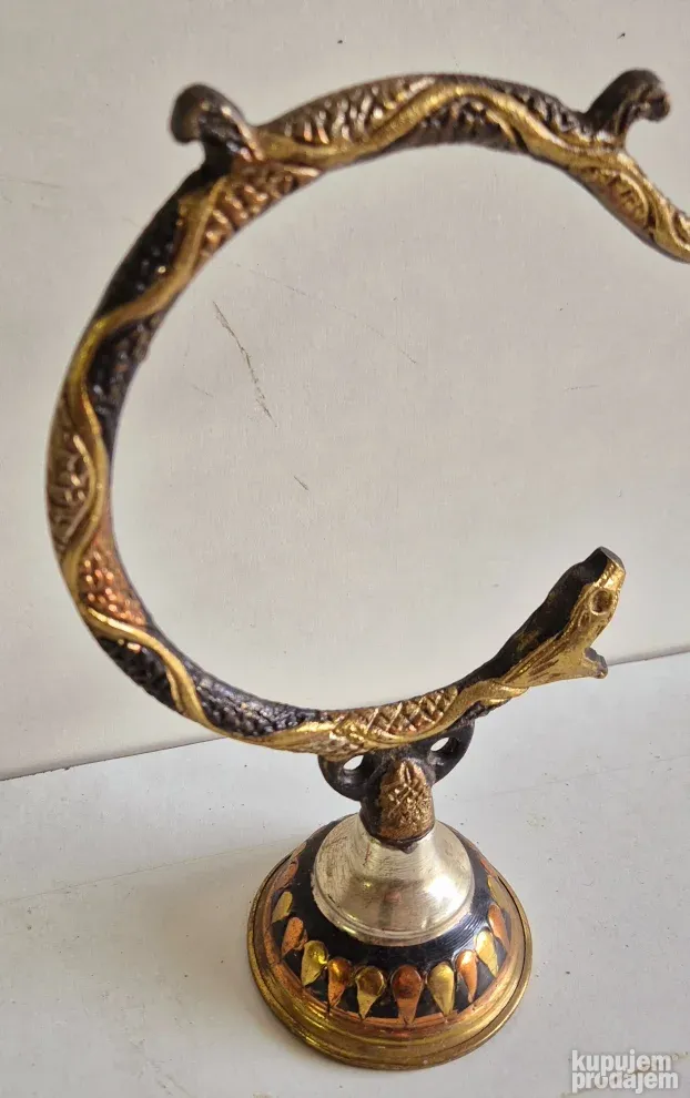 Izuzetna stara mesingana figura Zmija