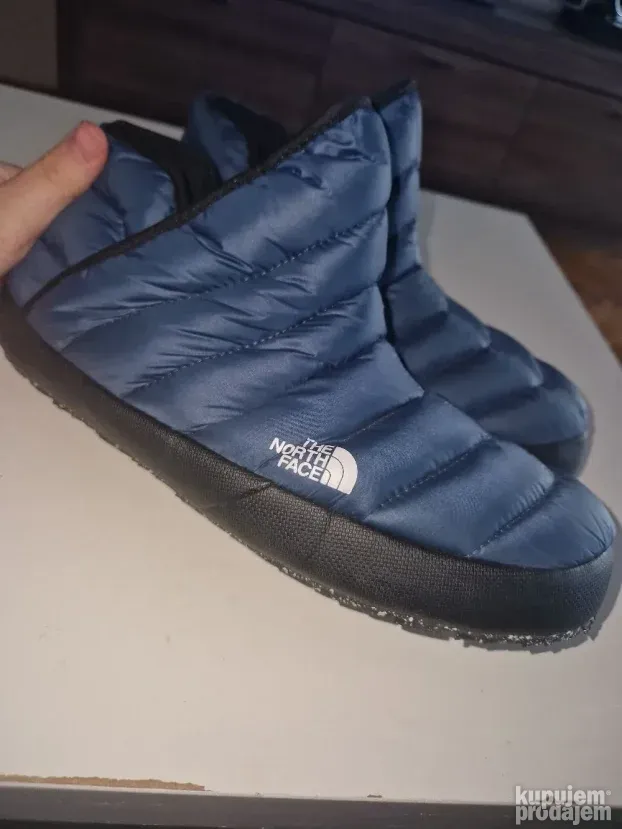 Kucne papuce The north face br 43 i 44.5