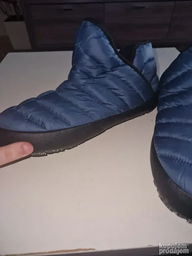 Kucne papuce The north face br 43 i 44.5
