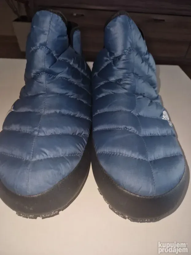 Kucne papuce The north face br 43 i 44.5