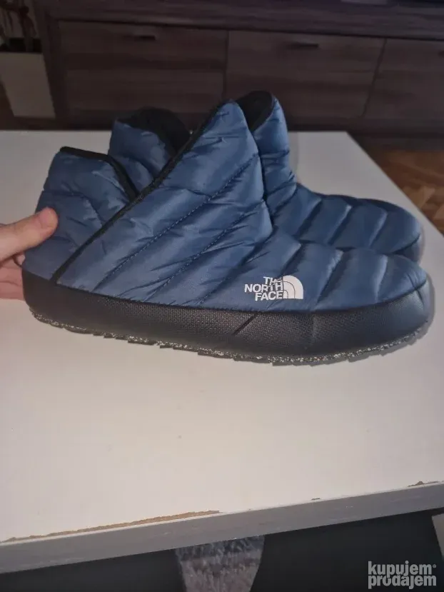 Kucne papuce The north face br 43 i 44.5