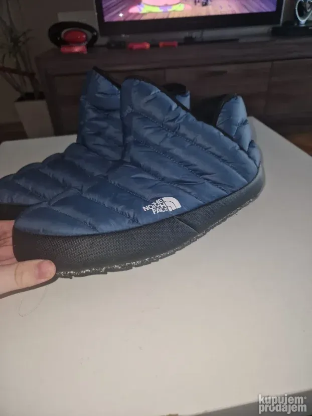 Kucne papuce The north face br 43 i 44.5