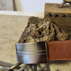 Šnala pločasta za kaiš širine 3,5 cm nikal mat i crni nikal