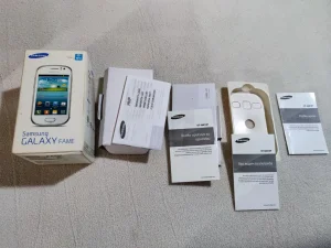 Samsung Galaxy Fame kutija