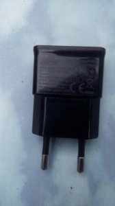 usb punjac samsung 5v.1a.za android mobilne telef. i tablete