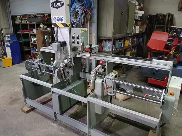 Kopirka pantograf sa rotirajucim stolom