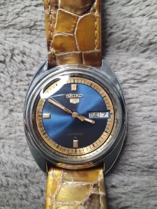 prelep sat iz 80 tih Seiko 5 automatil