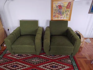 MCM retro zelene fotelje