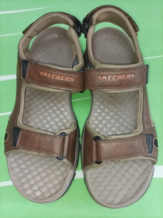 sandale 42 broj SKECHERS vrhunske