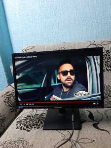 Hitno! Samsung S22C450 22" Led Full HD Pivot