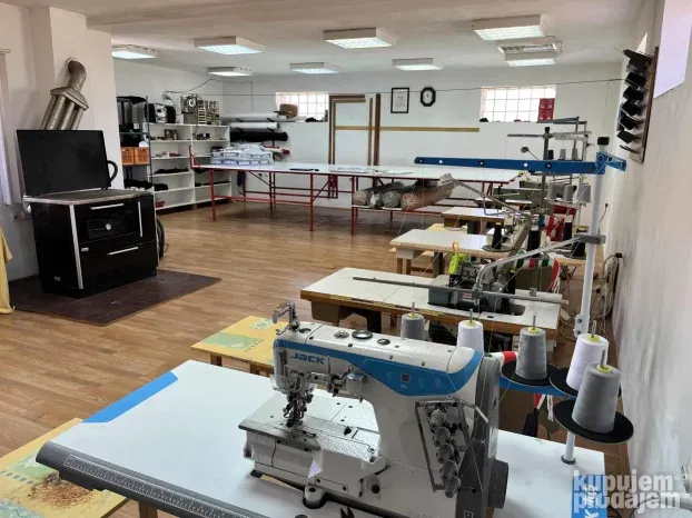 Uslužno šivenje majica / prodaja majica - premium kvalitet