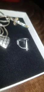 Srebrno lance sa krstom