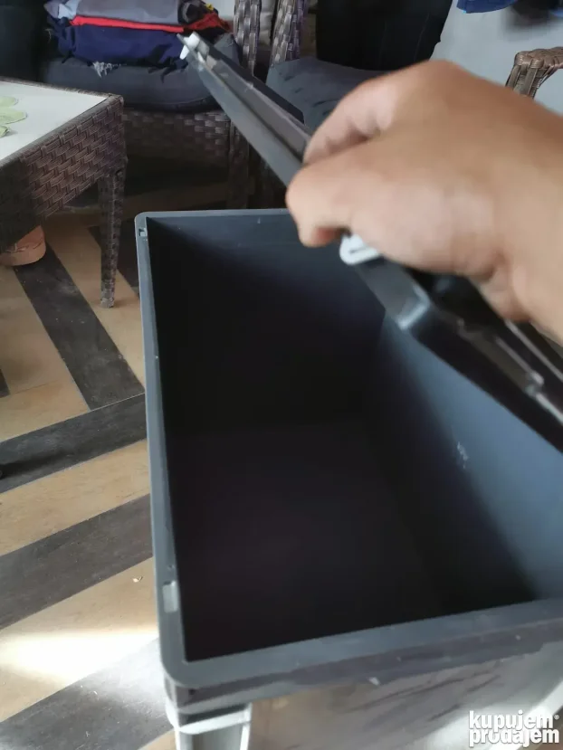 plastična kutija boksovi