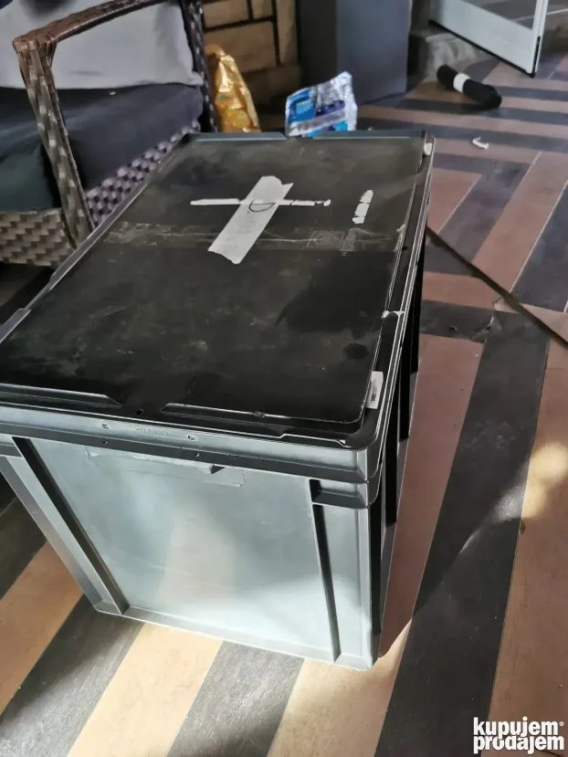 plastična kutija boksovi