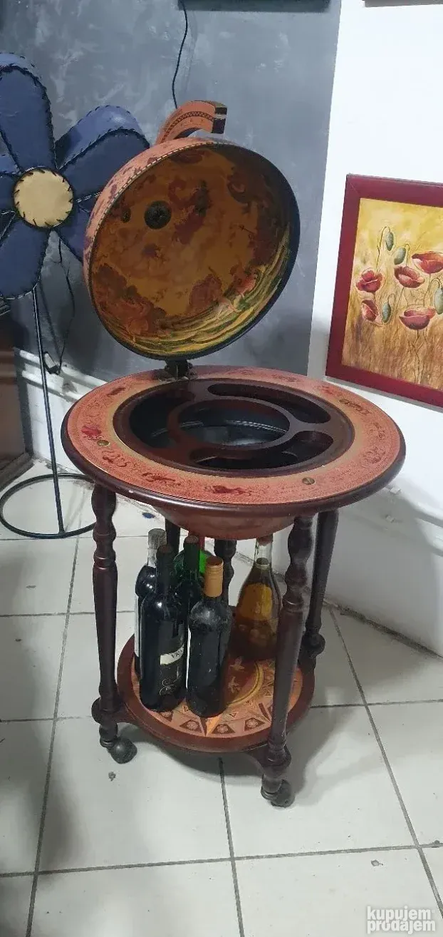 Globus / bar za pice