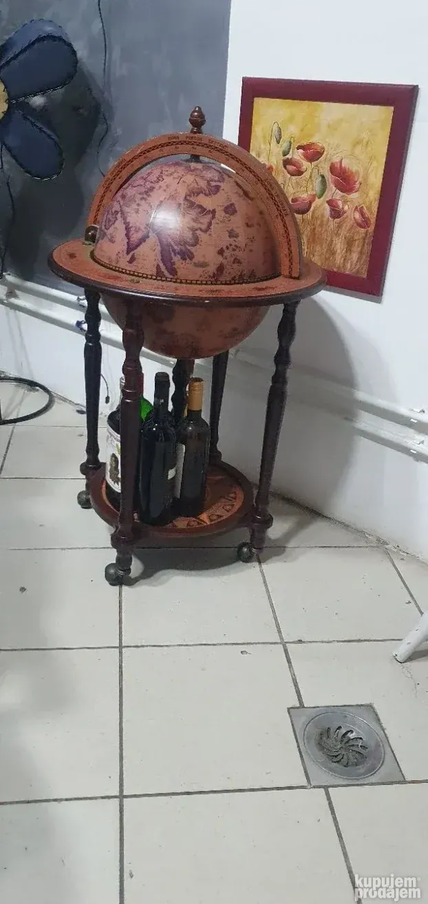 Globus / bar za pice