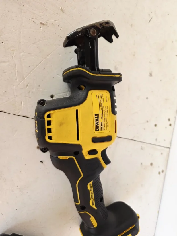 Dewalt DCS 369,aku lisicarka 18v,'24,bat.1x3ah,kofer
