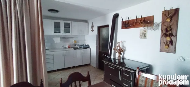 Vikendica na obali Dunava ,Apatin
