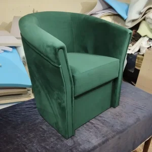 Fotelja, model POTKOVICA