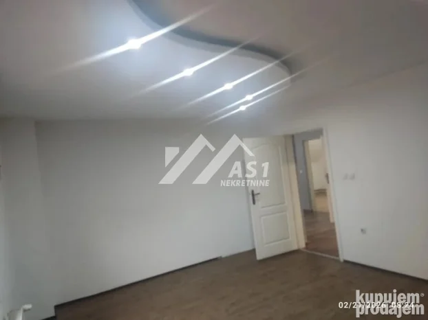 Slavonska, Adice, 5+ petosobna, 100 m²