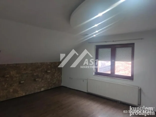 Slavonska, Adice, 5+ petosobna, 100 m²