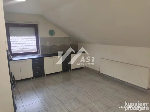 Slavonska, Adice, 5+ petosobna, 100 m²