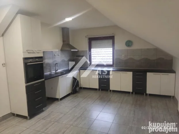 Slavonska, Adice, 5+ petosobna, 100 m²