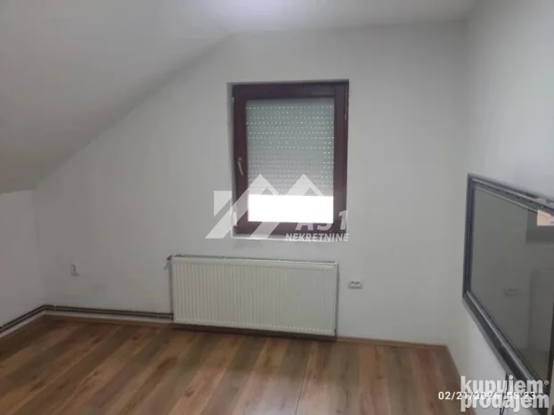 Slavonska, Adice, 5+ petosobna, 100 m²