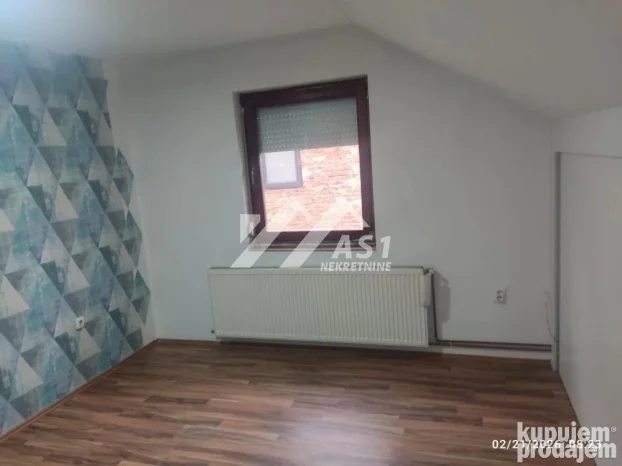 Slavonska, Adice, 5+ petosobna, 100 m²