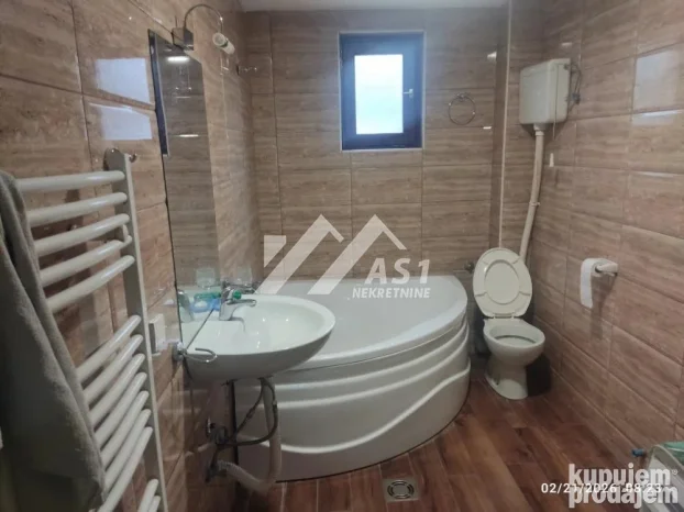 Slavonska, Adice, 5+ petosobna, 100 m²