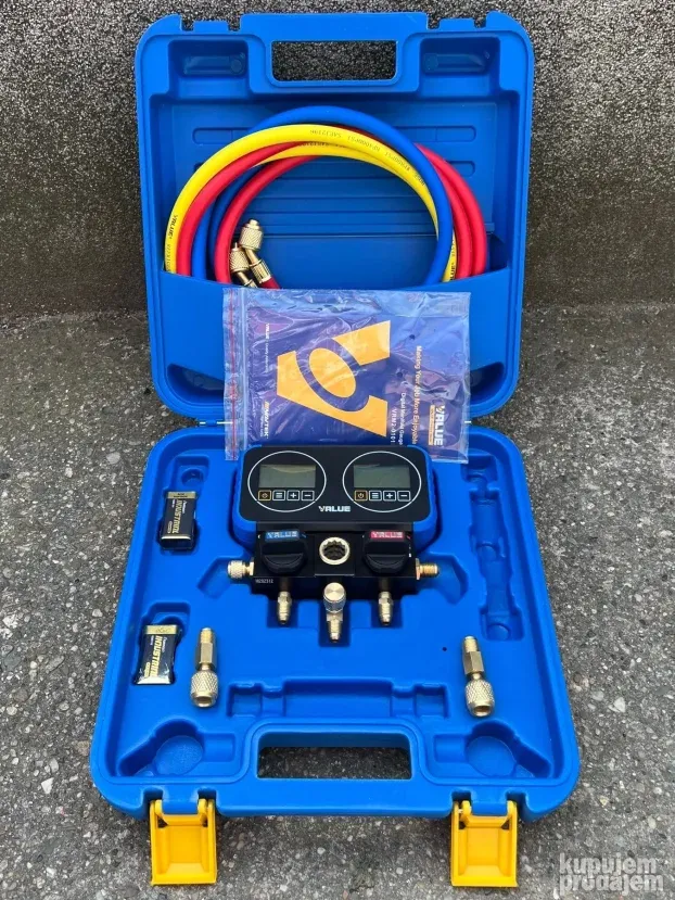 Digitalni manometri u koferu sa crevima i adapterima Value