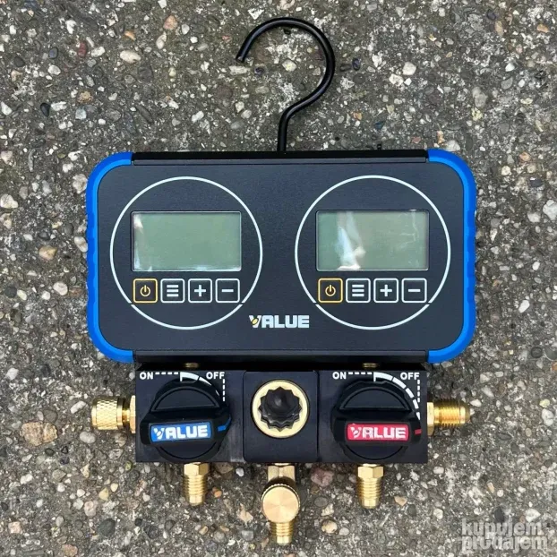 Digitalni manometri u koferu sa crevima i adapterima Value